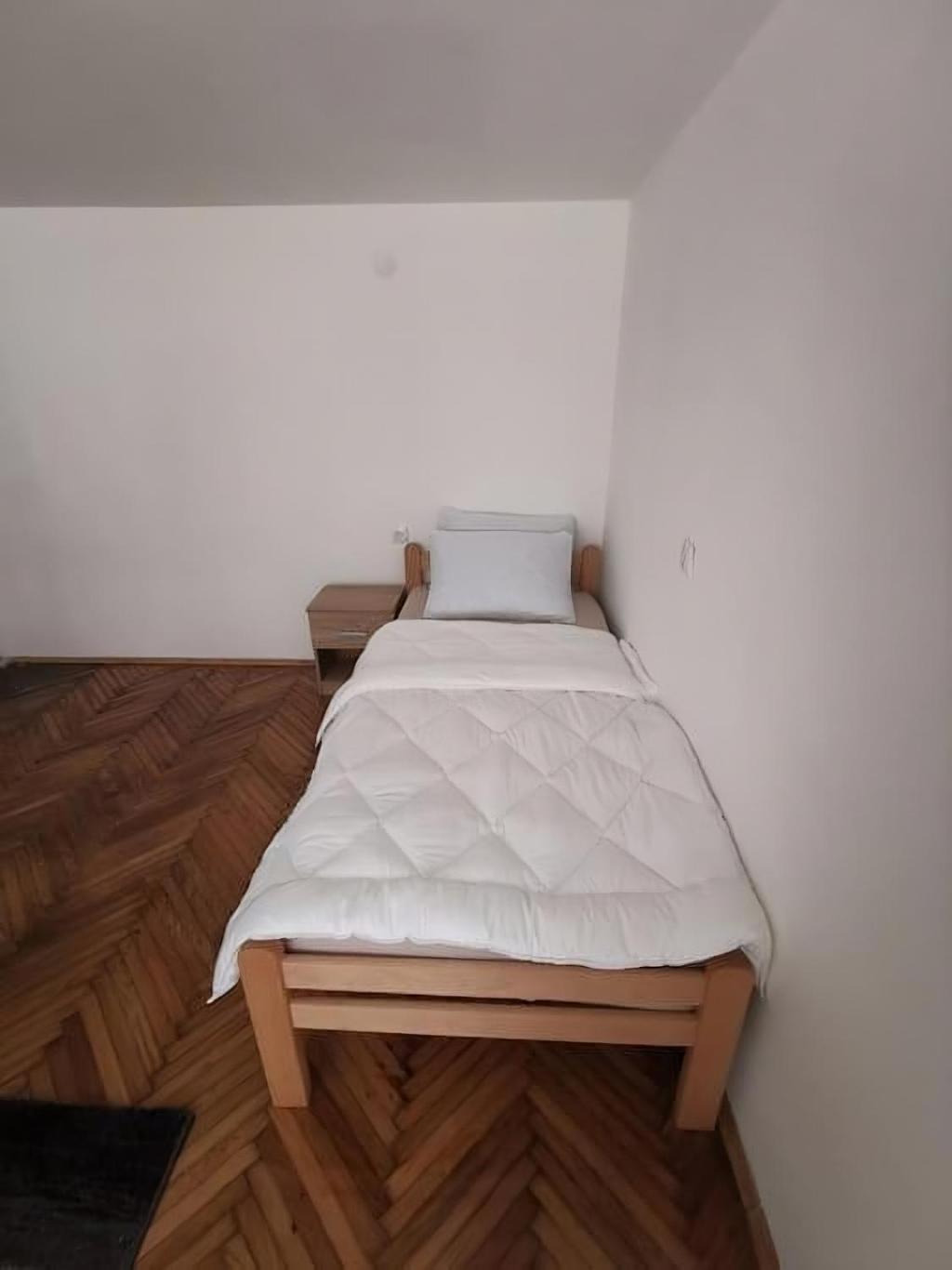 Nov Apartman U Mirnoj Ulici U Centru Beograda Luaran gambar