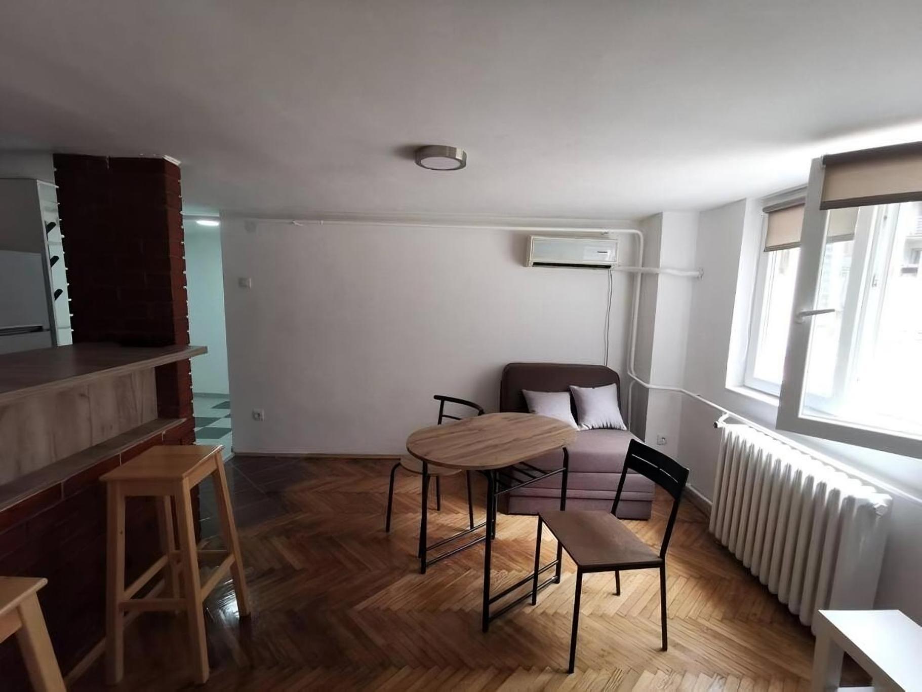 Nov Apartman U Mirnoj Ulici U Centru Beograda Luaran gambar